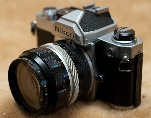 Nikon FM + 35mm f2