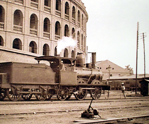 old-train-tracks-valencia