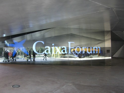 Puerta Caixa Forum