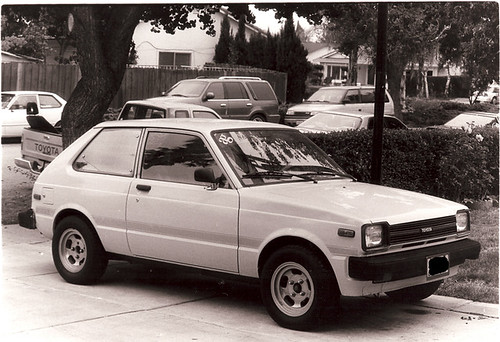 Another Star let xanotherxstarx Tags blackandwhite car toyota starlet 81