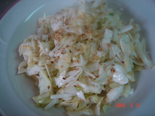Cabbage Salad (Korean Style)