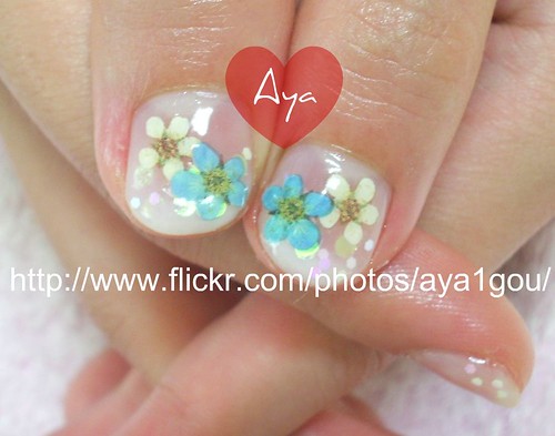 flowers nail design for girls
