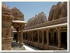 Bhadreshawar Jain Temple (by Jayesh Bheda)