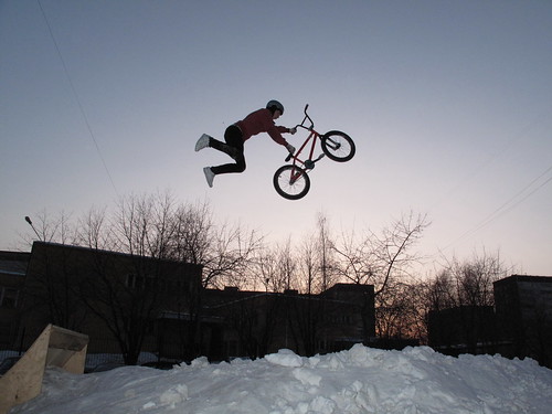 Bicycle jumper ©  Sergey Yakunin