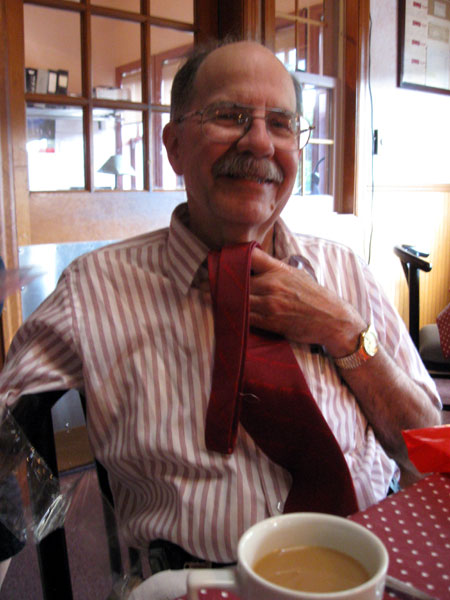 Dad with New Tie (Click to enlarge)