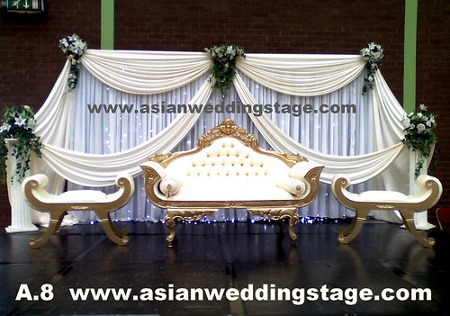 For not so extravagant look wedding backdrop decoration plain white curtain