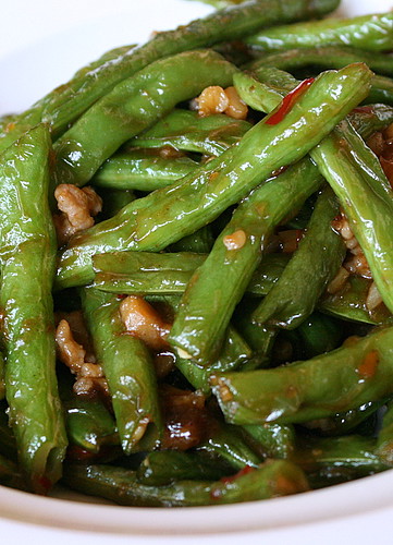 Fried String Beans with Minced Pork, Mushrooms and Dried Shrimps