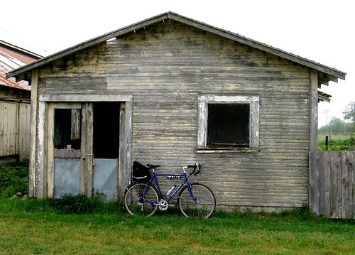 bikeandoldbuilding