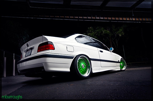 StanceWorks The Unveiling Mike Burroughs Tags white green 5 low style 