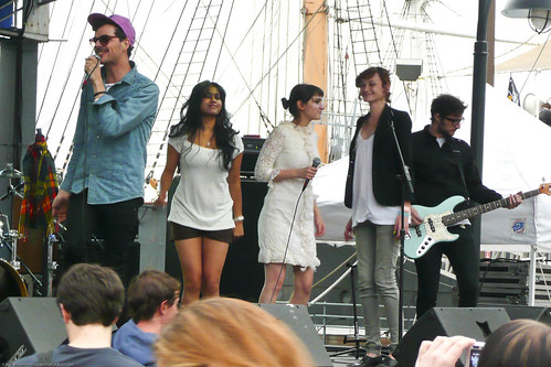 06.17 the Teenagers @ South Street Seaport (9)