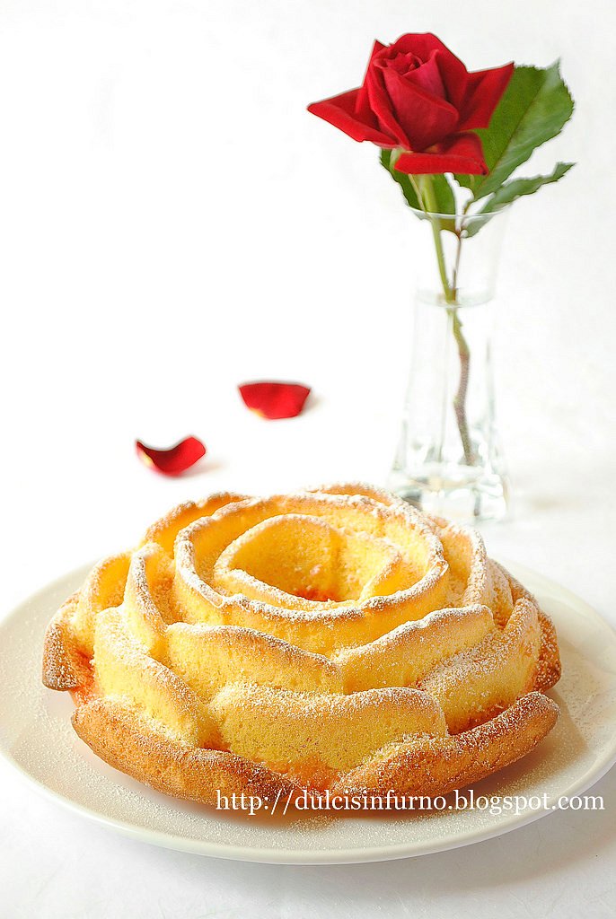 Torta Rosa al Limone e Amarena-Lemon and Sour Cherry Rose Cake
