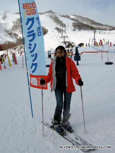 Rachel on ski
