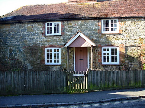 Pompey Chimes Cottage Petworth.jpg