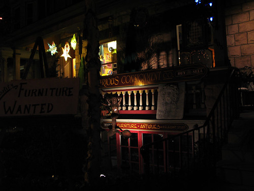 Reading antique shop