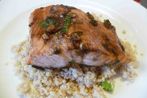 Broiled Salmon with Garlic & Mint Sauce