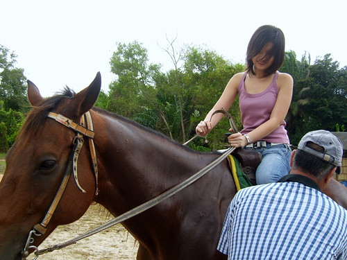 Jamie Horse Ride 01