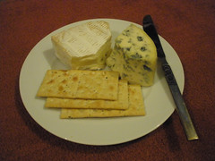 Cheese & crackers