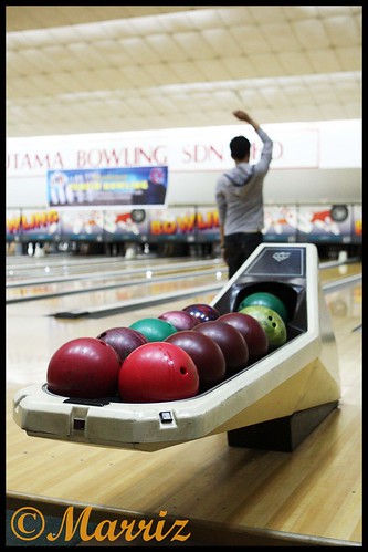 the bowling ball machine