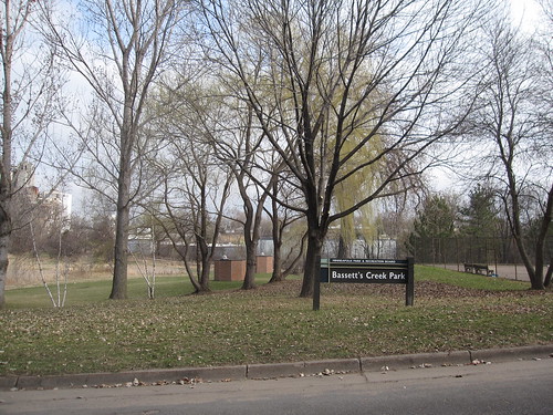 Bassett's Creek Park