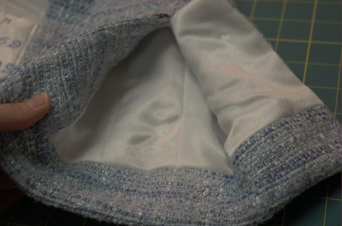 Vogue 8259 - inside sleeve cuff
