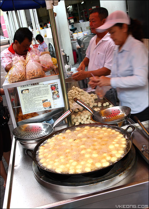 petaling street sweet potato ball stall
