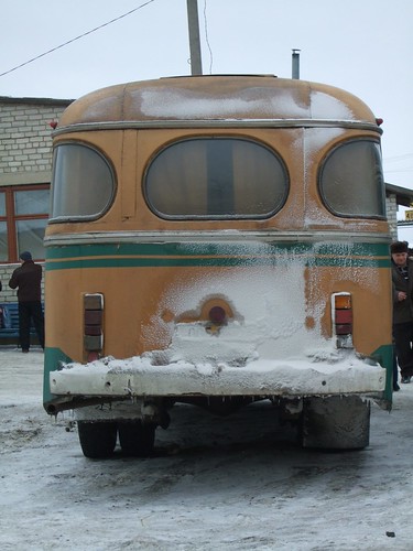 Ukrainian bus in the snow ©  marktristan