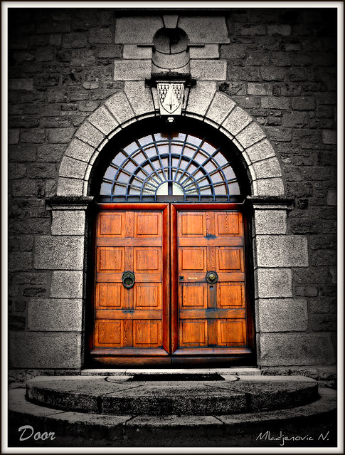 619 Door-Abbaye La Pierre Qui Vire Bourgogne