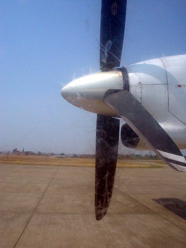 12.ATR-72的螺旋槳