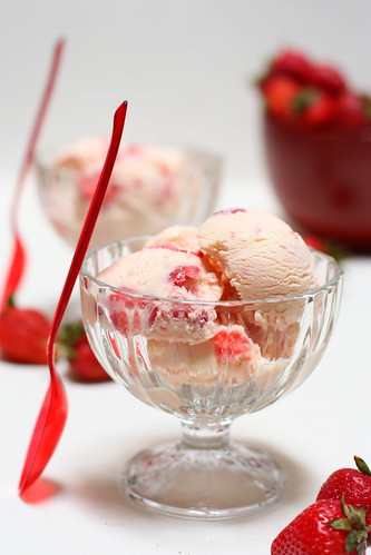 homemade strawberry cream cheese ice cream -- Heavenly!