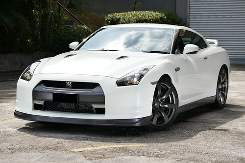 Nissan GTR R352 The next morning he dropped by for a chat and told me he 