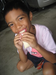 Kayro eating an ice candy