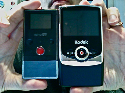 Flip mino HD vs. Kodak Zi6