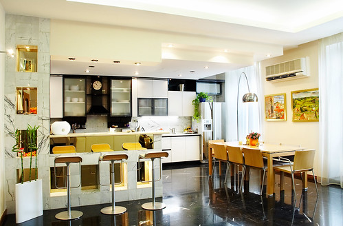 Modern Kitchen Interior Design Idea by Remodeleze