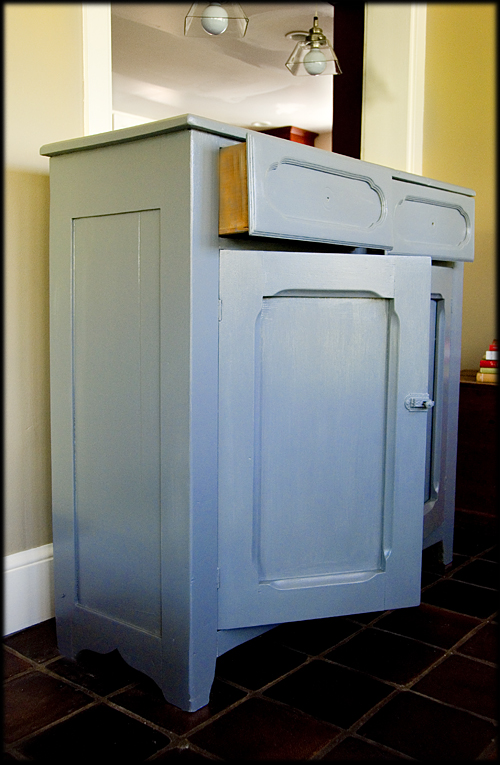 painted-cabinet