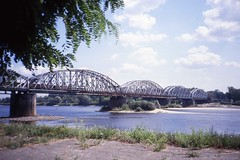 Dangerous photography - Wisła railway bridge,  Toruń   Aug 1990