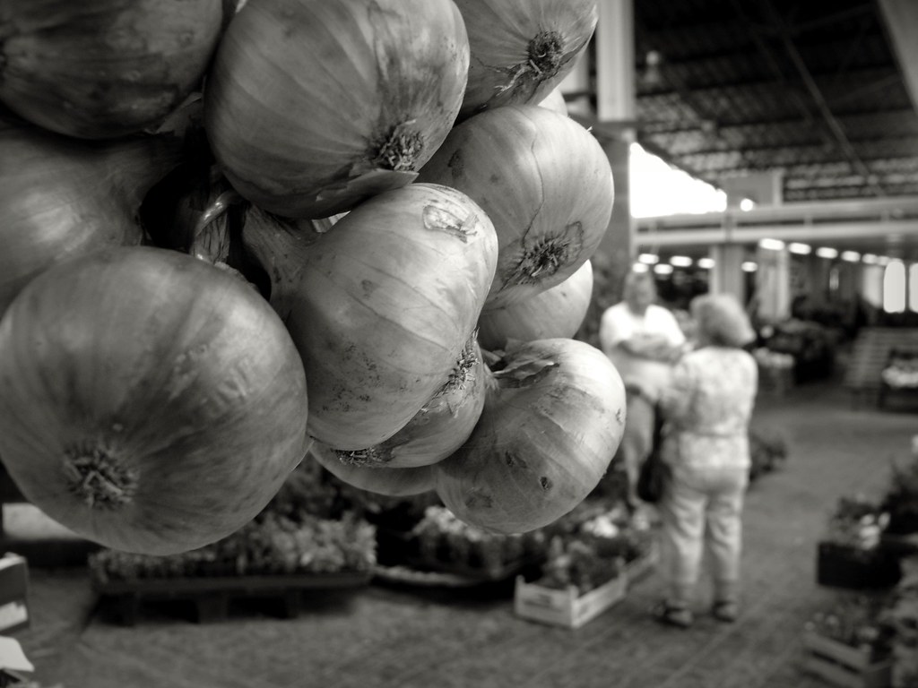 onions on market-day #P1190569