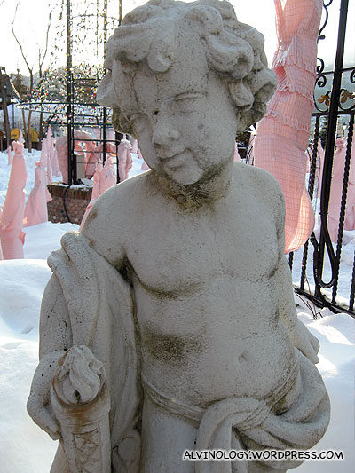 Rachel said the statues at Ishiyi are all very modest as their private parts are all covered