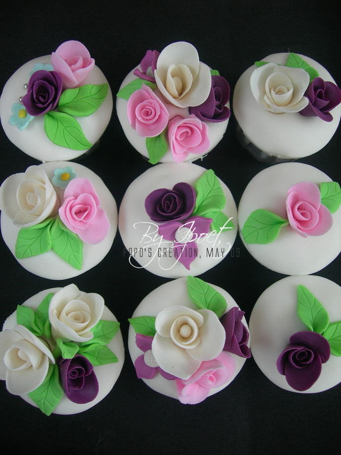 Violet Cupcake