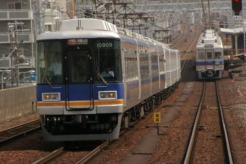 Nankai10000series(left,first 4 cars) in Shin-Imamiya,Osaka,Osaka,Japan 2009/7/3