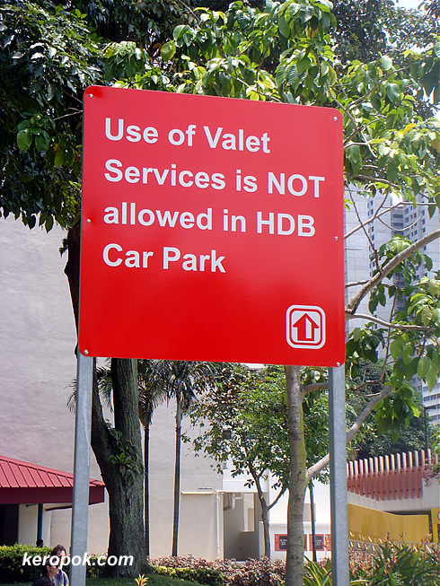 Use of Valet Services is not allowed in HDB Car Park