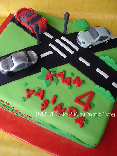 DSC08227-e cars and trafıc cake