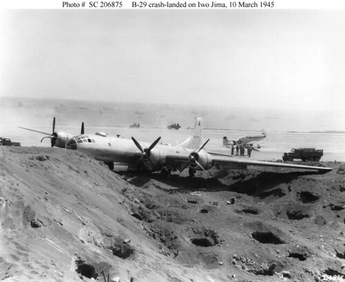 Plane crash, crash video plane, airplane crash, aircraft crashes - B-29 accident in Iwo Jima