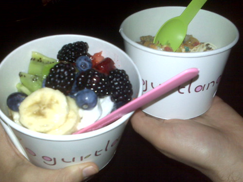 our fave long beach yogurt shop is in tempe now, yay!