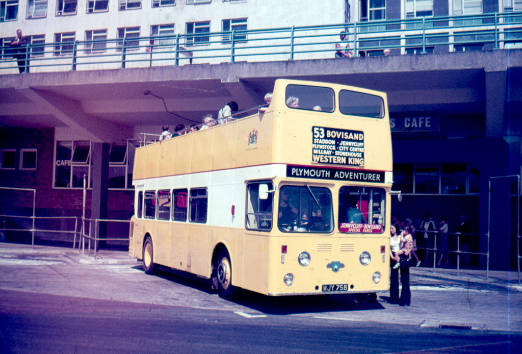 Plymouth City Transport WJY758