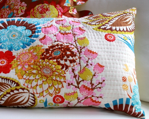 handquilted.pillow