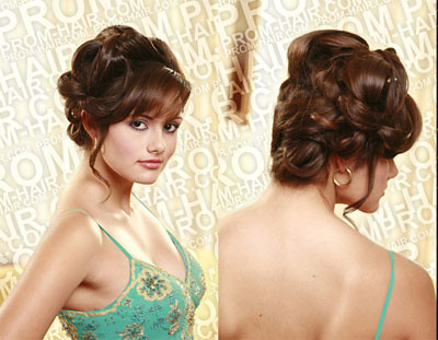 First you need medium long length hair. You also some ponytail holders, gel, 