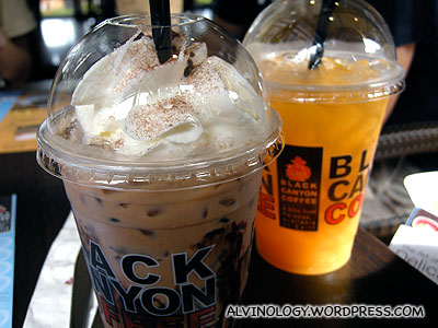 We had some iced beverages at Black Canyon before going into the museum