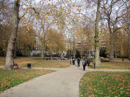 my favorite city park, London's Russell Square (by: Daniel Lobo, creative commons license)