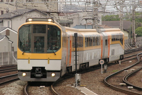 Kintetsu20000series in Yamato-Yagi,Kashihara,Nara,Japan 2009/5/4