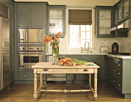 Dark kitchen cabinets: Pratt & Lambert Flint in California bungalow,house, interior, interior design